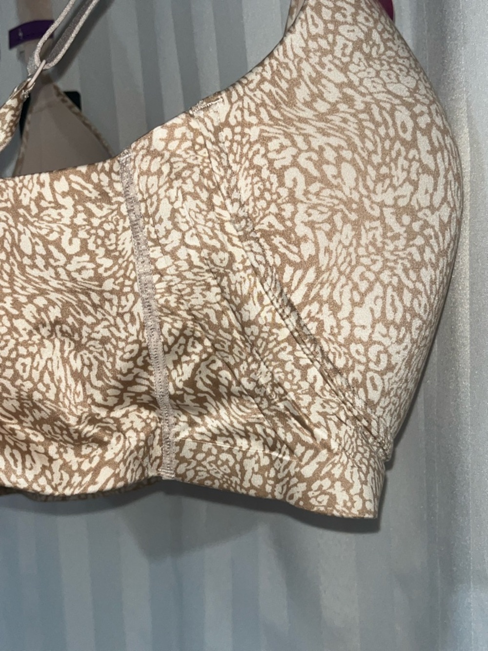Bali Comfort Smooth T-Shirt Bra - Beige Animal Print Cool Comfort Fabric NWT - Picture 12 of 14